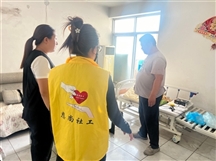 【小王庄镇社工站】开展特殊困难老人入户探访工作