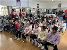 学雷锋志愿魂·手抄报见行动