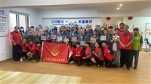 前往残疾人之家开展传承红色基因五谷杂粮DIY种子画与免费理发志愿服务