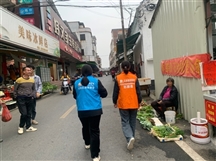 寒冬送温暖，关爱在心中